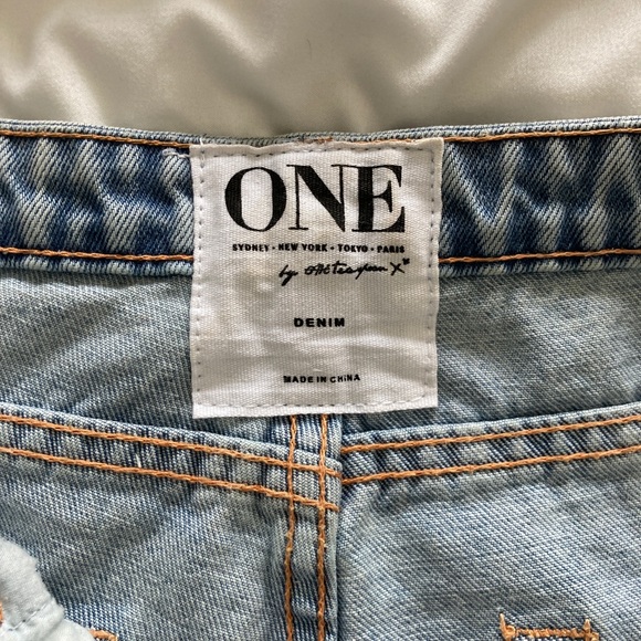 ONE Teaspoon Fringe Denim Shorts - Picture 6 of 8